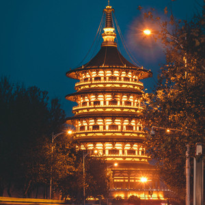 年少不知熟女好v69XX
